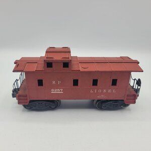 Lionel 6257 O Gauge Postwar Southern Pacific Lines SP Red Caboose Car